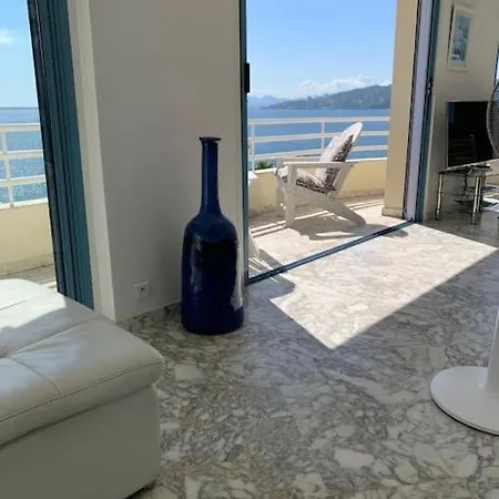 Avec Vue Exceptionnelle Et 6 Couchages Apartment