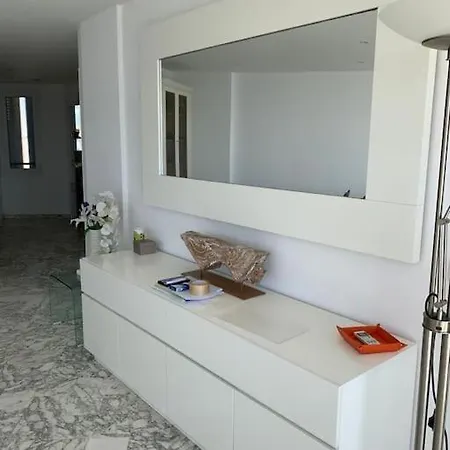 Apartment Avec Vue Exceptionnelle Et 6 Couchages